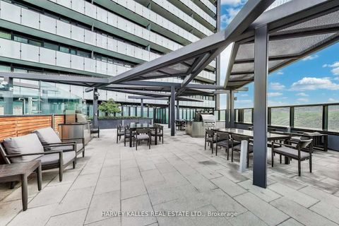 Photo 15 at 515 - 585 Bloor Street E, North St. James Town, Toronto