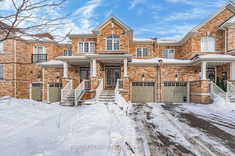 Photo 1 at 11 Homer Crescent, Rural Aurora, Aurora