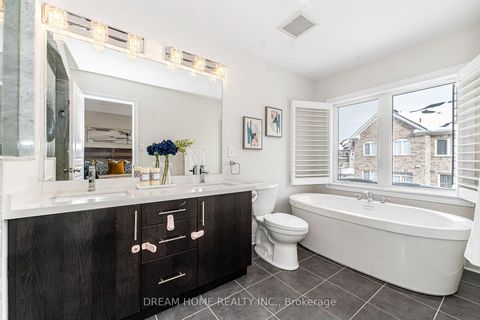 Photo 23 at 11 Homer Crescent, Rural Aurora, Aurora