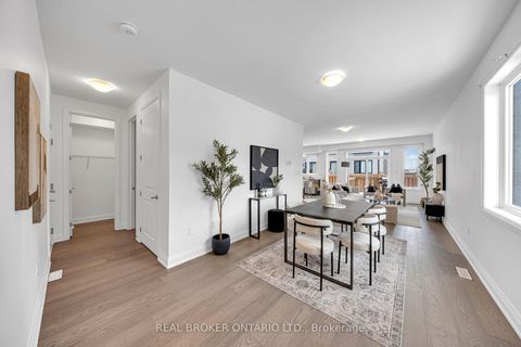 Photo 5 at 48 Barnyard Trail, Rural Barrie Southeast, Barrie