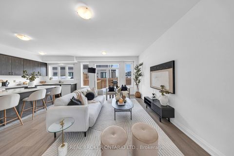 Photo 11 at 48 Barnyard Trail, Rural Barrie Southeast, Barrie