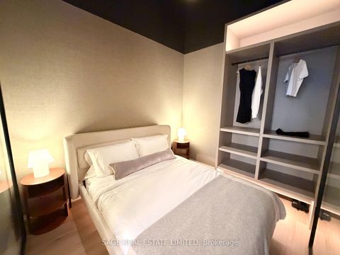 Photo 11 at 112 - 8 Temple Avenue, South Parkdale, Toronto