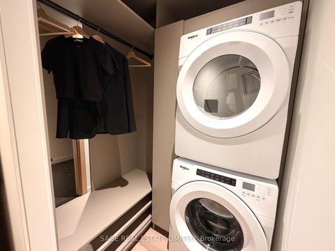 Photo 12 at 112 - 8 Temple Avenue, South Parkdale, Toronto