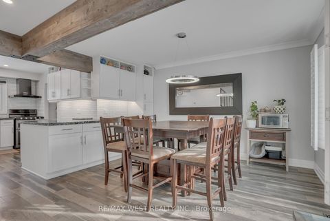 Photo 2 at 64 Heather Street, Sunnidale, Barrie