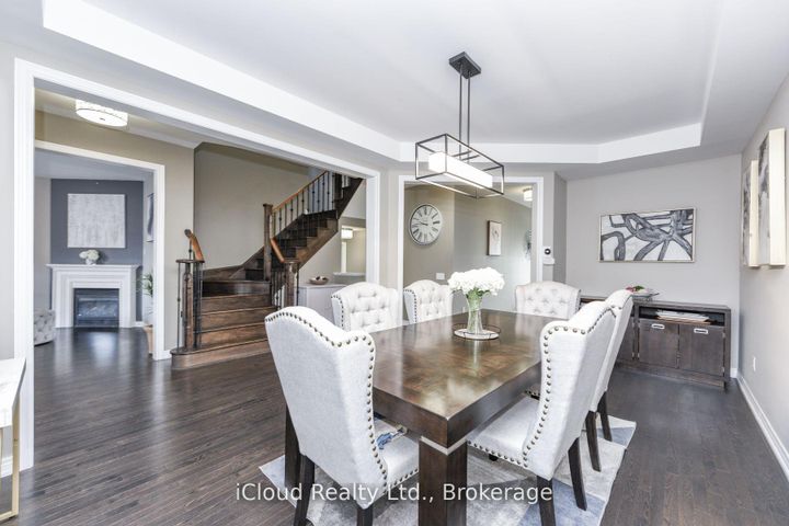 Photo 8 at 60 Valleyway Drive, Credit Valley, Brampton