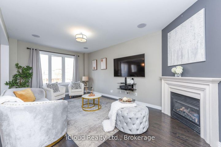 Photo 11 at 60 Valleyway Drive, Credit Valley, Brampton