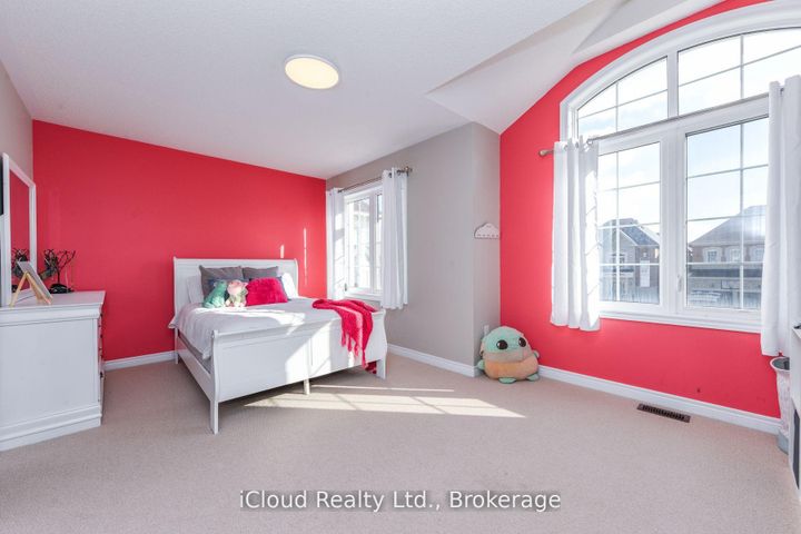 Photo 31 at 60 Valleyway Drive, Credit Valley, Brampton