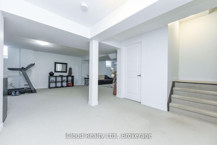 Photo 34 at 60 Valleyway Drive, Credit Valley, Brampton