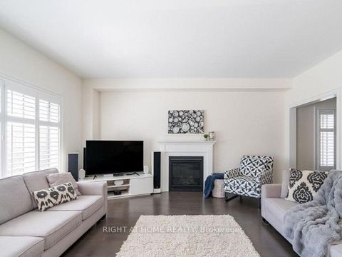 Photo 6 at 37 Muirfield Drive, Holly, Barrie
