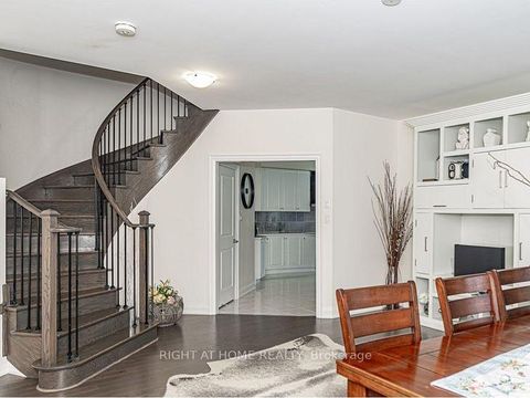 Photo 8 at 37 Muirfield Drive, Holly, Barrie