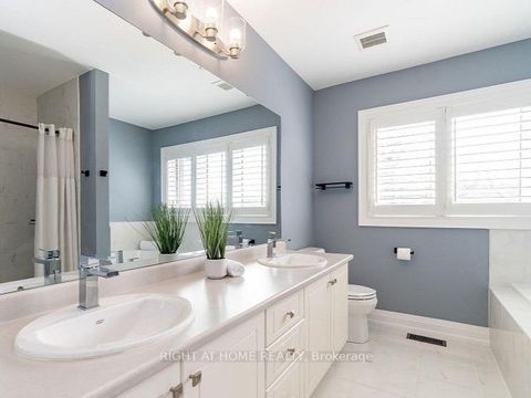 Photo 13 at 37 Muirfield Drive, Holly, Barrie