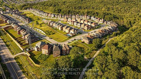 Photo 40 at 37 Muirfield Drive, Holly, Barrie