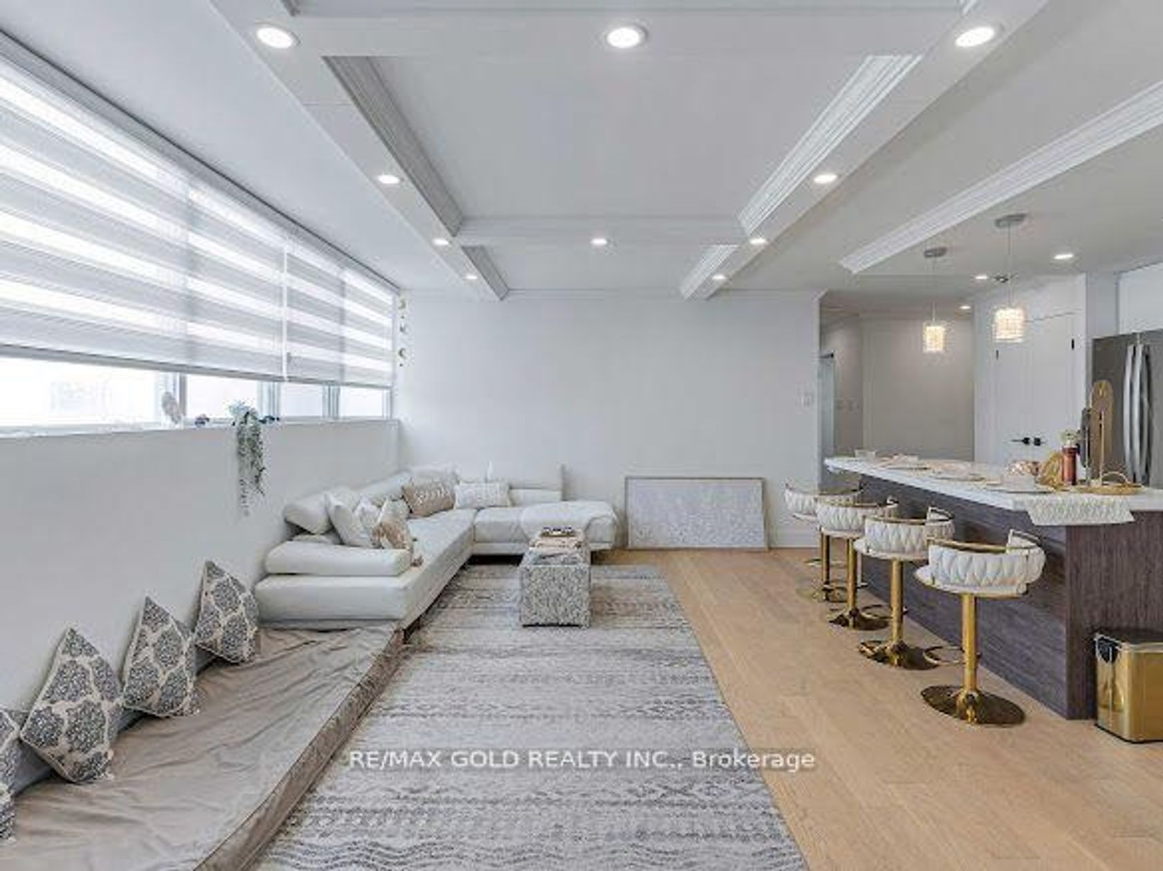 2108 - 3700 Kaneff Crescent, Mississauga Valleys, Mississauga 