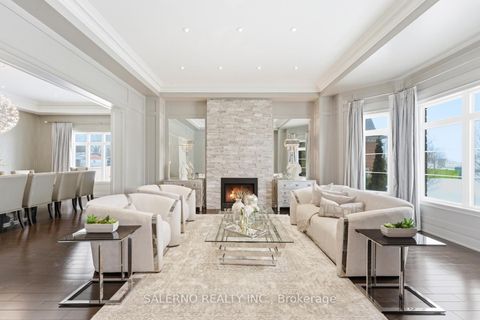 Photo 6 at 21 Stallions Court, Rural Vaughan, Vaughan