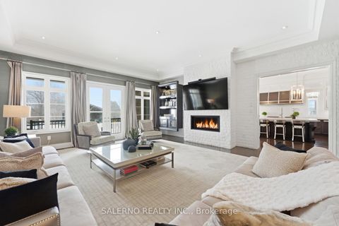 Photo 10 at 21 Stallions Court, Rural Vaughan, Vaughan