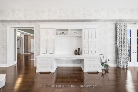 Photo 16 at 21 Stallions Court, Rural Vaughan, Vaughan