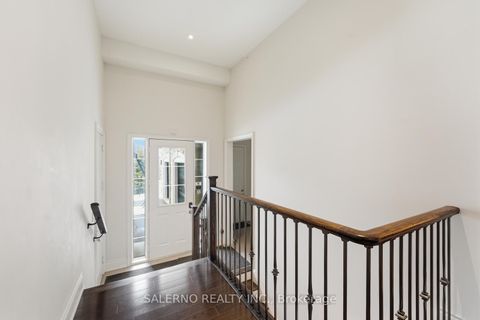 Photo 37 at 21 Stallions Court, Rural Vaughan, Vaughan