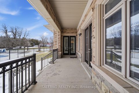 Photo 40 at 21 Stallions Court, Rural Vaughan, Vaughan