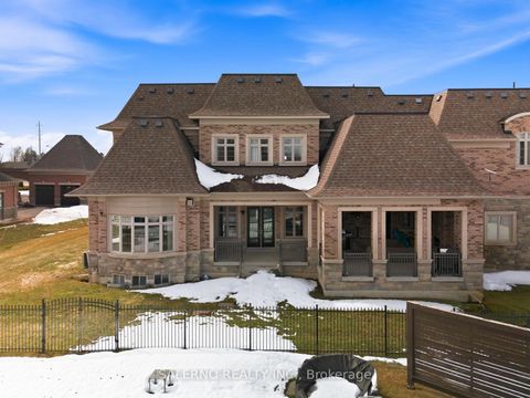 Photo 46 at 21 Stallions Court, Rural Vaughan, Vaughan