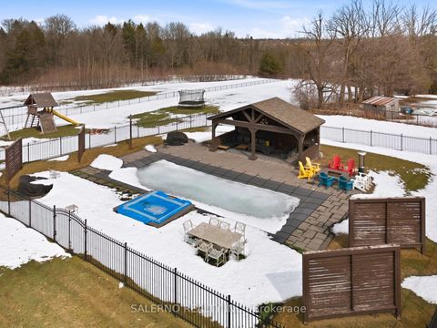 Photo 48 at 21 Stallions Court, Rural Vaughan, Vaughan