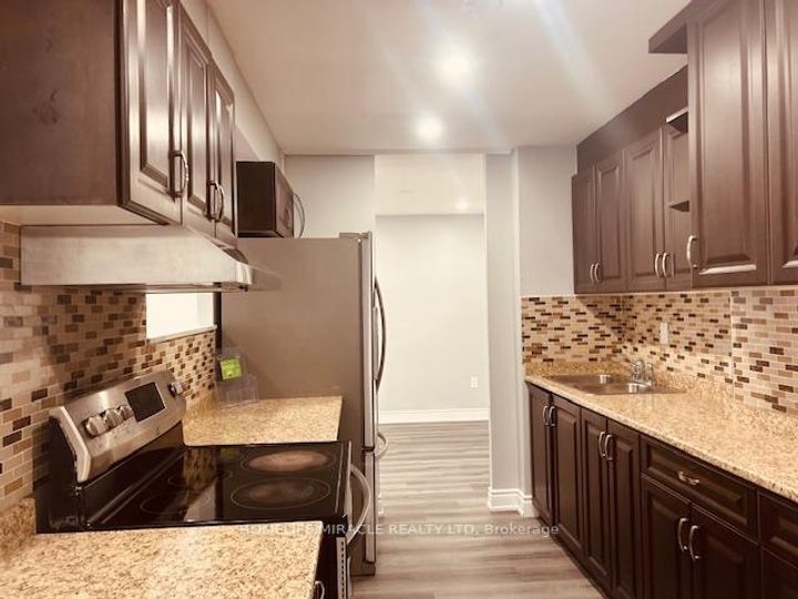 Photo 7 at 1905 - 2645 Kipling Avenue, Jamestown, Toronto