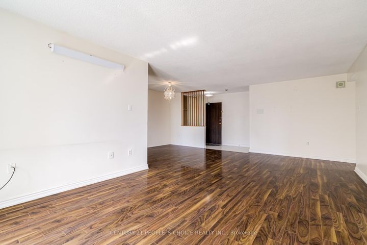 Photo 5 at 202 - 4 Kings Cross Road, Queen Street Corridor, Brampton