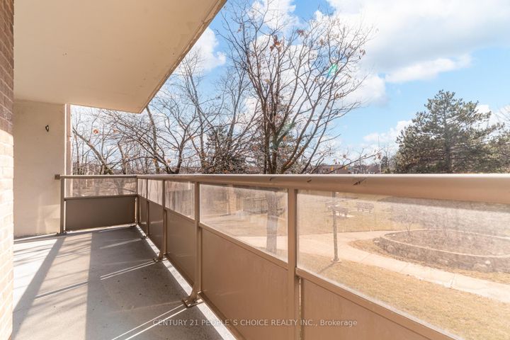 Photo 27 at 202 - 4 Kings Cross Road, Queen Street Corridor, Brampton