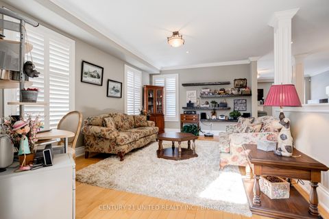 Photo 6 at 36 Auburn Court, Ardagh, Barrie