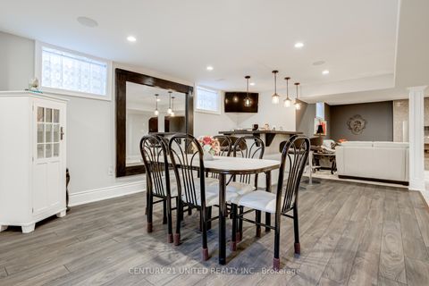 Photo 30 at 36 Auburn Court, Ardagh, Barrie