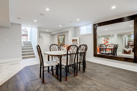 Photo 31 at 36 Auburn Court, Ardagh, Barrie