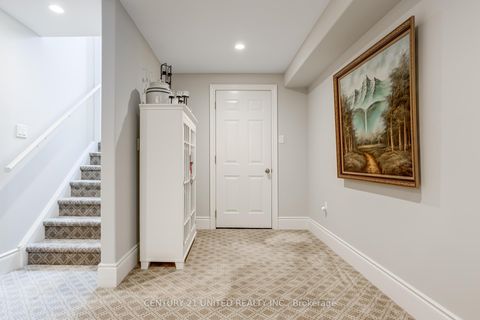 Photo 36 at 36 Auburn Court, Ardagh, Barrie