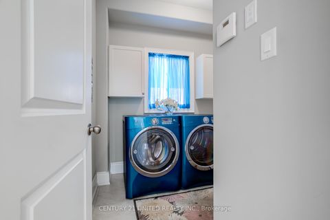 Photo 41 at 36 Auburn Court, Ardagh, Barrie