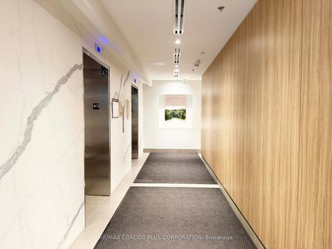 Photo 10 at 619 - 3100 Keele Street, CFB, Toronto