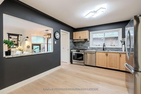 Photo 13 at 112 Wyndcliff Crescent, Victoria Village, Toronto