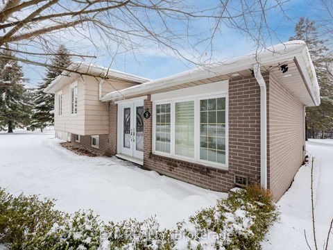 Photo 7 at 28 Lakeland Crescent, Oak Ridges Lake Wilcox, Richmond Hill