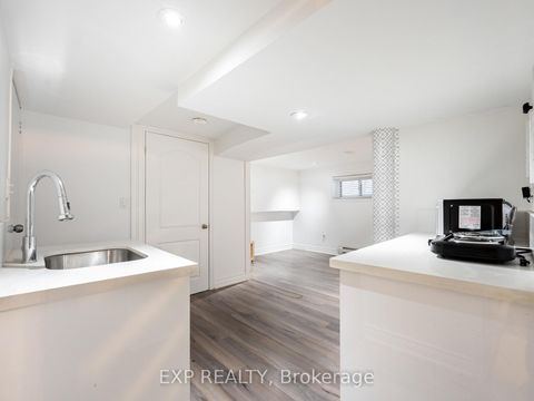 Photo 26 at 28 Lakeland Crescent, Oak Ridges Lake Wilcox, Richmond Hill