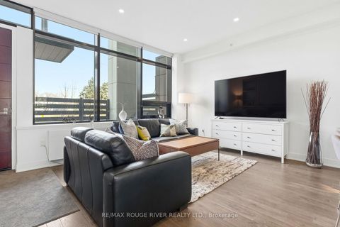 Photo 9 at Th 104 - 2908 Highway 7, Concord, Vaughan