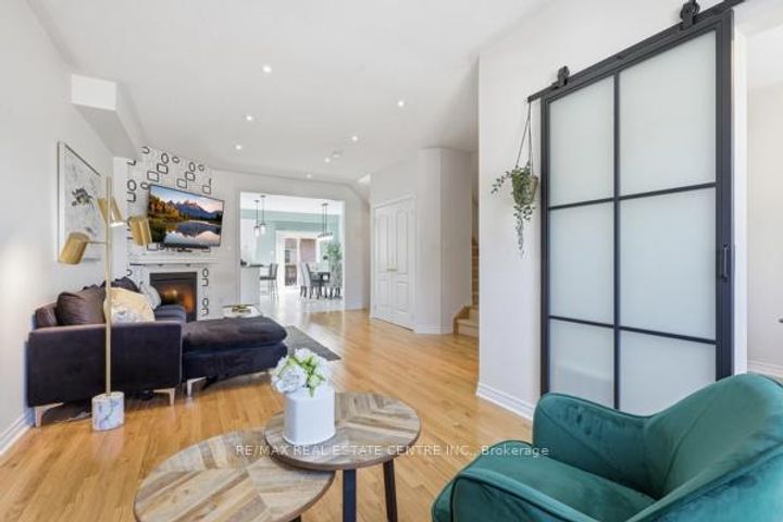 Photo 14 at 1577 Bruny Avenue, Duffin Heights, Pickering