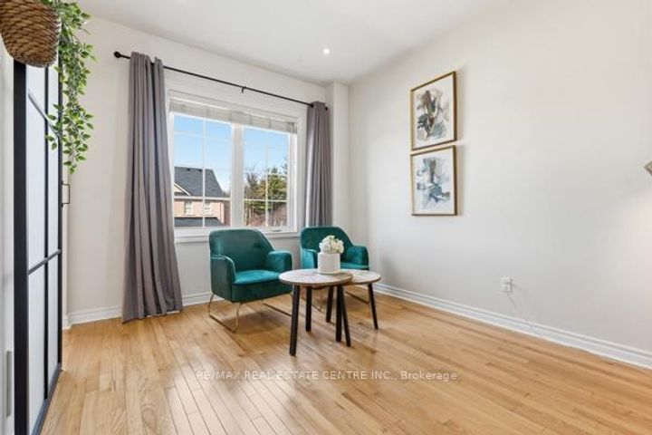 Photo 16 at 1577 Bruny Avenue, Duffin Heights, Pickering