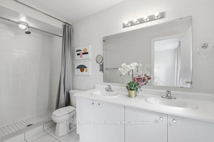 Photo 29 at 1577 Bruny Avenue, Duffin Heights, Pickering