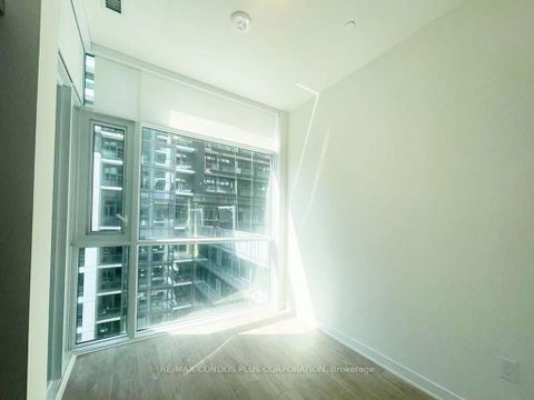 Photo 5 at 1113 - 60 Princess Street, Waterfront Communities C8, Toronto