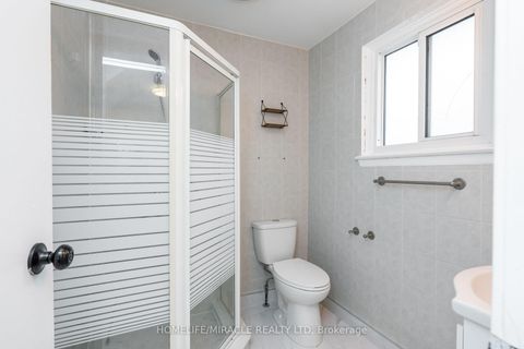 Photo 6 at 37 Banner Crescent, South West, Ajax