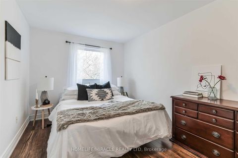 Photo 12 at 37 Banner Crescent, South West, Ajax