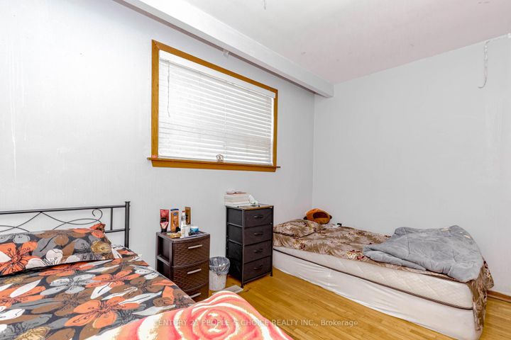 Photo 22 at 4104 Brandon Gate, Malton, Mississauga