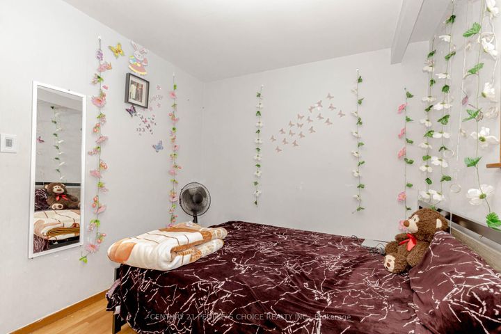 Photo 29 at 4104 Brandon Gate, Malton, Mississauga