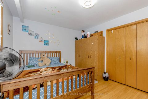 Photo 24 at 4104 Brandon Gate, Malton, Mississauga