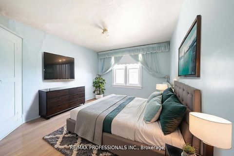 Photo 17 at 24 Queens Avenue, Mimico, Toronto