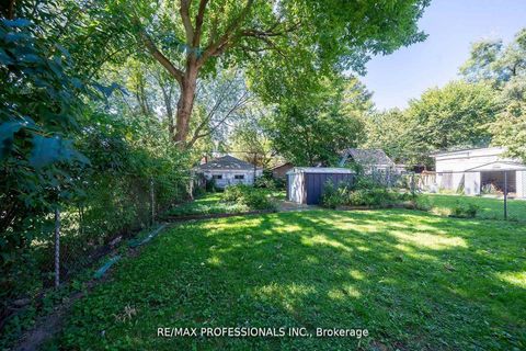 Photo 32 at 24 Queens Avenue, Mimico, Toronto