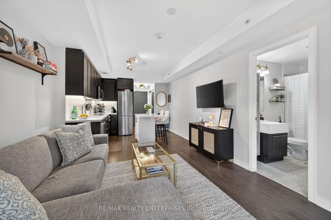 Photo 14 at 401 - 1 Neighbourhood Lane, Queensway, Toronto