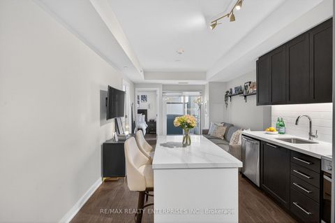 Photo 15 at 401 - 1 Neighbourhood Lane, Queensway, Toronto